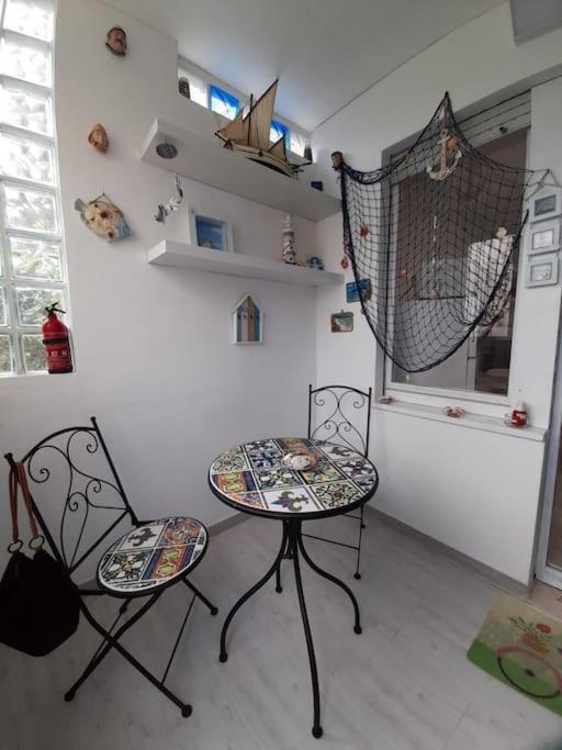 Ambos Mundos Apartment Quartu Sant'Elena Luaran gambar