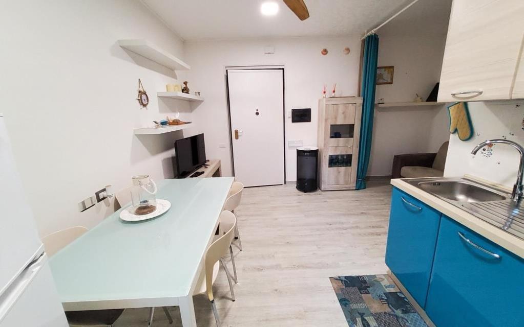 Ambos Mundos Apartment Quartu Sant'Elena Luaran gambar