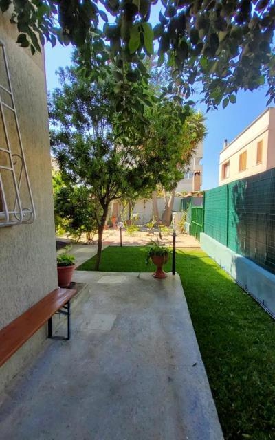Ambos Mundos Apartment Quartu Sant'Elena Luaran gambar